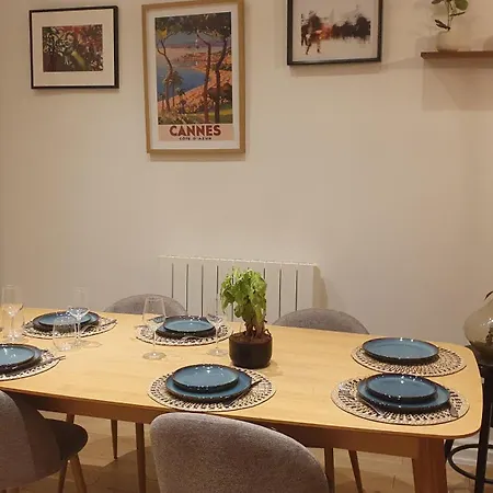 Center Paris, Amusing2bed Room,68sqm-5 Mins Eiffel Tour And Louvre Meusm ,gare Montparnasse ,front Metro Appartement Paris