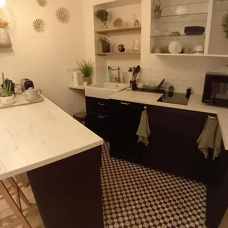 Center Paris, Amusing2bed Room,68sqm-5 Mins Eiffel Tour And Louvre Meusm ,gare Montparnasse ,front Metro